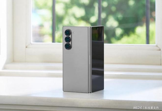 Galaxy Z Fold6手机尽显潮流实力j9九游会(中国)网站引领折叠屏新风